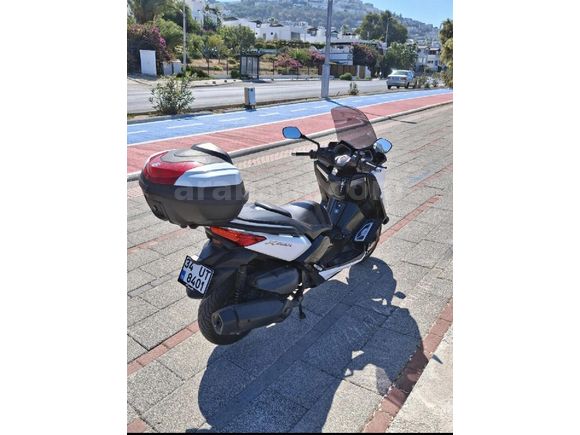 Yamaha X-Max 400 ABS, 250 cc fiyatına