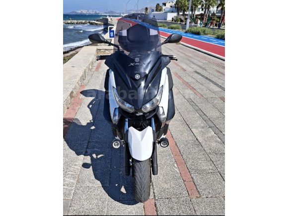Yamaha X-Max 400 ABS, 250 cc fiyatına