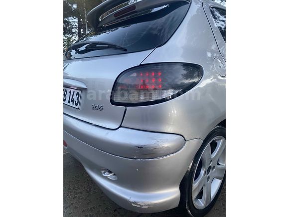 Sahibinden Peugeot 206 1.4 XT 2004 Model 