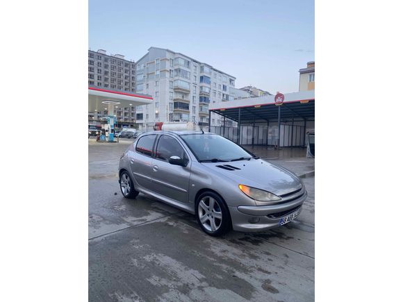 Sahibinden Peugeot 206 1.4 XT 2004 Model 