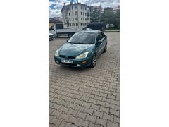 Sahibinden Ford Focus 1.6 Ambiente 2000 Model  218000 km Yeşil