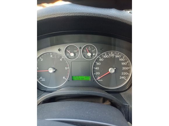 Sahibinden Ford C-Max 1.6 TDCi Ghia 2004 Model  220.000 km Gri (metalik)