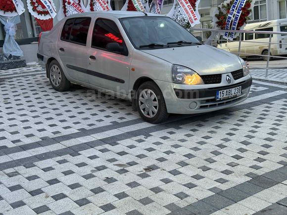 Galeriden Renault Clio 1.4 Expression 2004 Model Afyonkarahisar