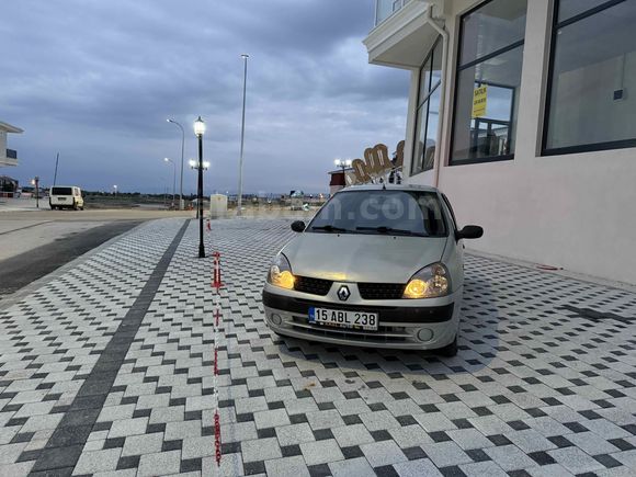 Galeriden Renault Clio 1.4 Expression 2004 Model Afyonkarahisar