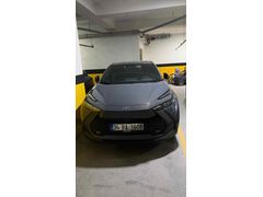 Sahibinden Toyota C-HR 1.8 Hybrid Flame 2026 Model 