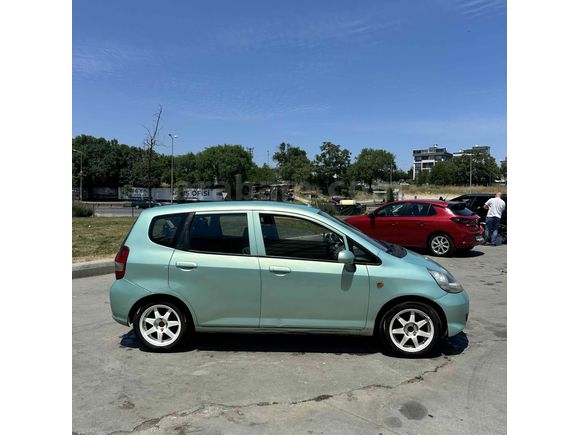 Çiçek paket masrafsız Honda jazz