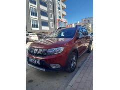 Sahibinden Dacia Sandero 1.5 dCi Stepway 2017 Model  142.000 km Kırmızı