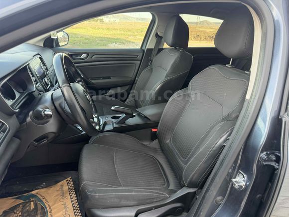 Galeriden Renault Megane 1.5 dCi Touch Plus 2017 Model Afyonkarahisar