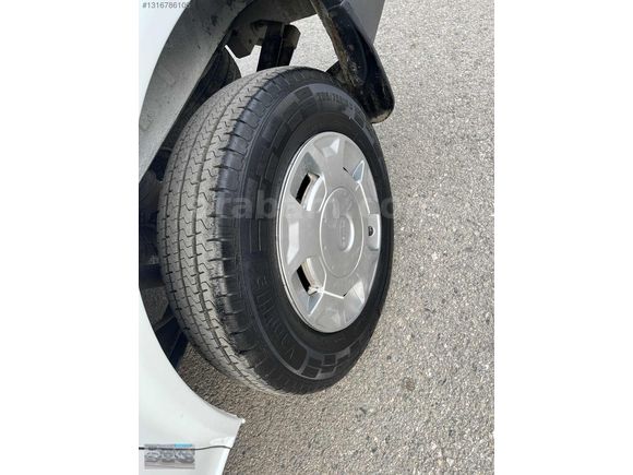 "YOLCU" dan 330s panelvan 6 vites 2012 sıfır lastik 181ooo km