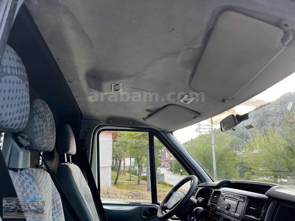 "YOLCU" dan 330s panelvan 6 vites 2012 sıfır lastik 181ooo km