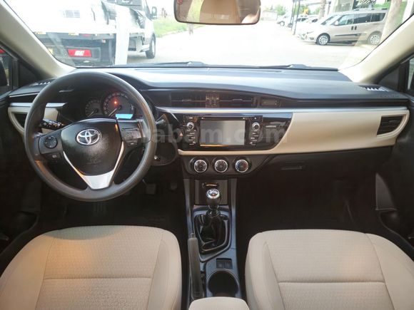 2016 MODEL COROLLA İLK SAHİB 93 BİNDE LPGLİ 1 PARÇA BOYALI