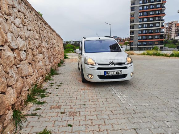 CITROEN Berlingo 1.6 HDi  LEDLİ KASA