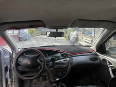 Sahibinden Ford Focus 2.0 Ghia 2000 Model  370.000 km Gri