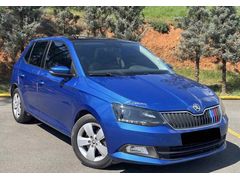CAM TAVANLI DEĞİŞENSİZ TEMİZ BAKIMLI OTOMATİK FABİA