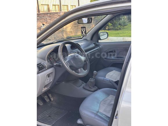 Sahibinden Renault Clio 1.6 RXT 2000 Model 