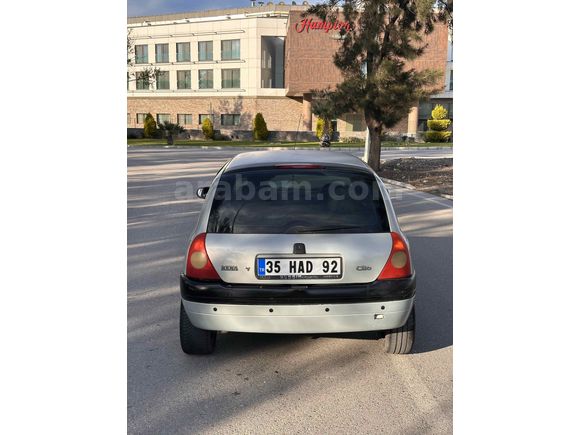 Sahibinden Renault Clio 1.6 RXT 2000 Model 