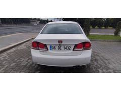 Sahibinden Honda Civic 1.6 Elegance 2011 Model  205.000 km Beyaz