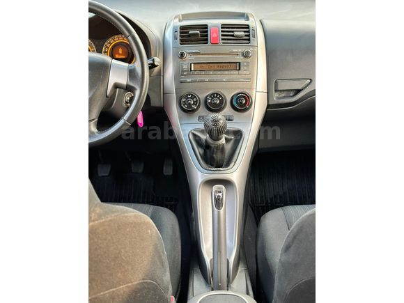 Toyota Auris 1.4 D-4D Comfort 2009 Model
