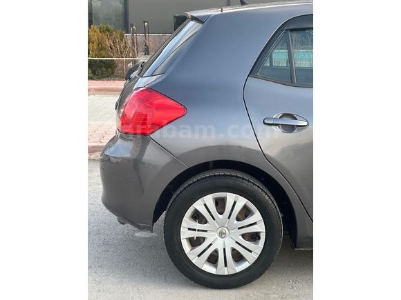 Toyota Auris 1.4 D-4D Comfort 2009 Model