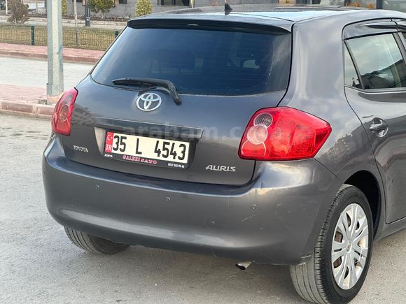 Toyota Auris 1.4 D-4D Comfort 2009 Model