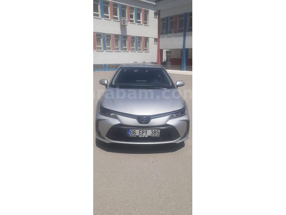 Sahibinden Toyota Corolla 1.8 Hybrid Dream 2020 Model  89.200 km Gri