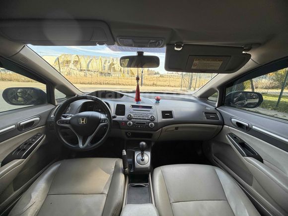Galeriden Honda Civic 1.6i VTEC Elegance 2011 Model Afyonkarahisar