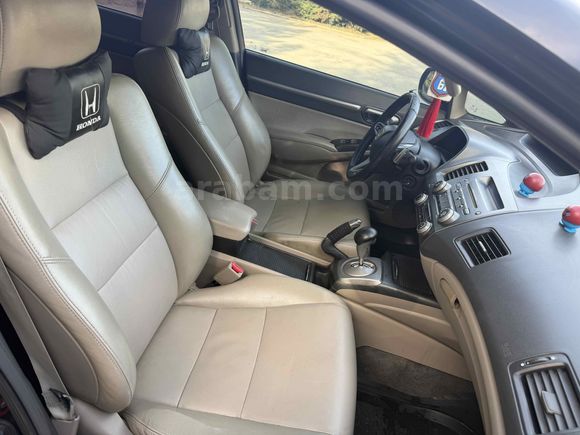 Galeriden Honda Civic 1.6i VTEC Elegance 2011 Model Afyonkarahisar
