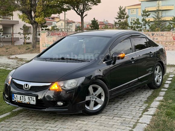 Galeriden Honda Civic 1.6i VTEC Elegance 2011 Model Afyonkarahisar