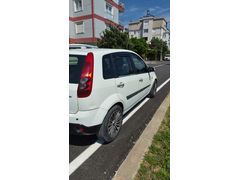 Sahibinden Ford Fiesta 1.4 TDCi Comfort 2006 Model