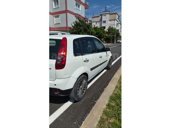 Sahibinden Ford Fiesta 1.4 TDCi Comfort 2006 Model