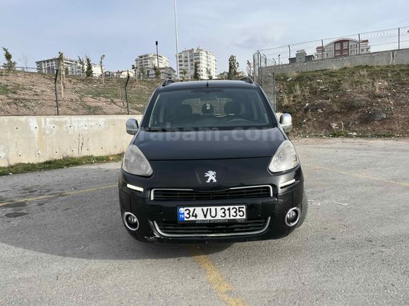 Sahibinden  2013 model 132.00 km temiz aile aracı 