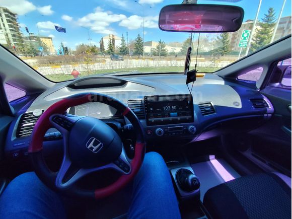 Sahibinden Honda Civic 1.6i VTEC Elegance 2010 Model