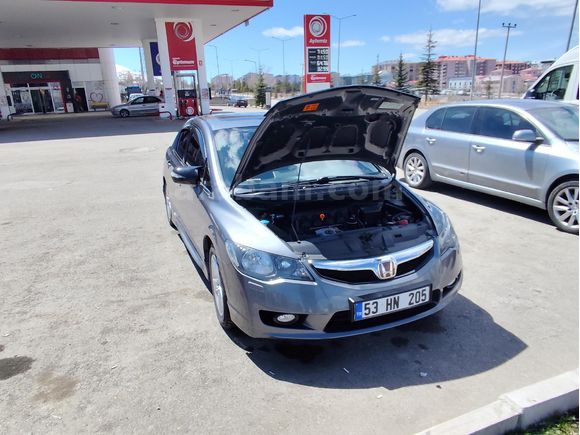 Sahibinden Honda Civic 1.6i VTEC Elegance 2010 Model