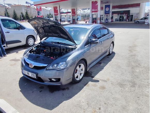 Sahibinden Honda Civic 1.6i VTEC Elegance 2010 Model