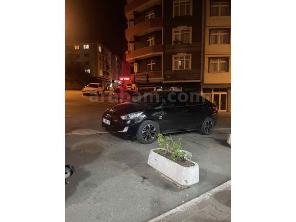 Sahibinden Hyundai Accent Blue 1.6 CRDI Mode 2011 Model Trabzon