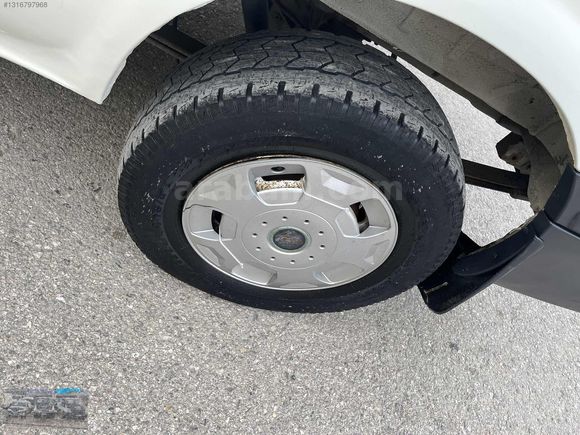 "YOLCU" dan 2005 panelvan 350 L transit 189ooo km