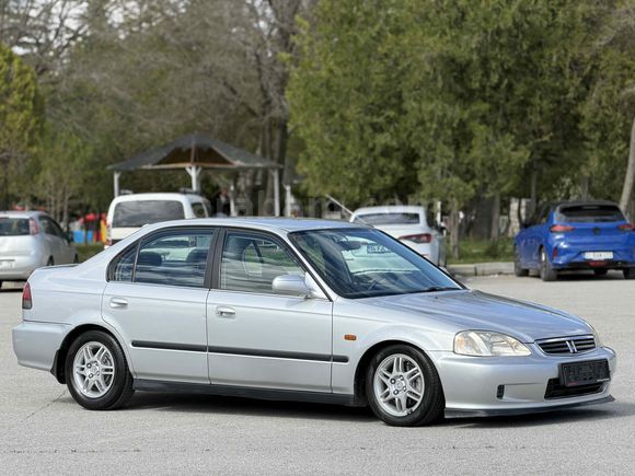 Sahibinden Honda Civic 1.6 i ES 2000 Model 