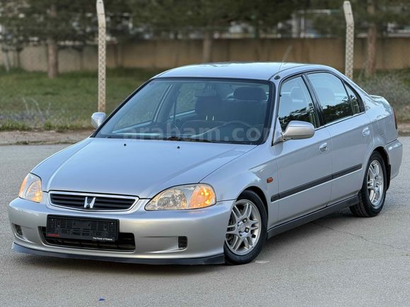Sahibinden Honda Civic 1.6 i ES 2000 Model 