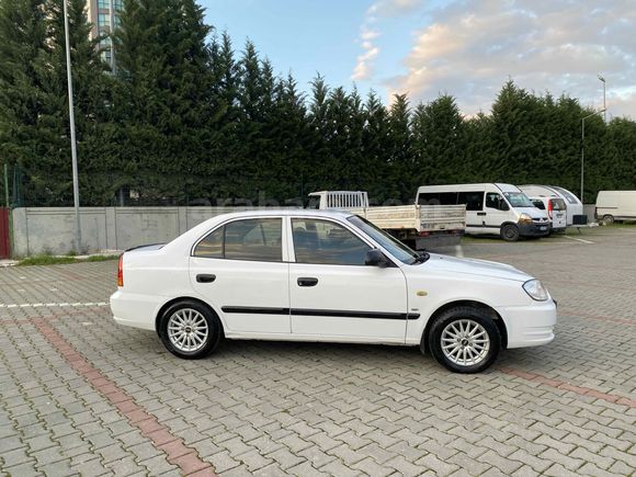 Sahibinden Hyundai Accent 1.3 Admire 2004 Model 
