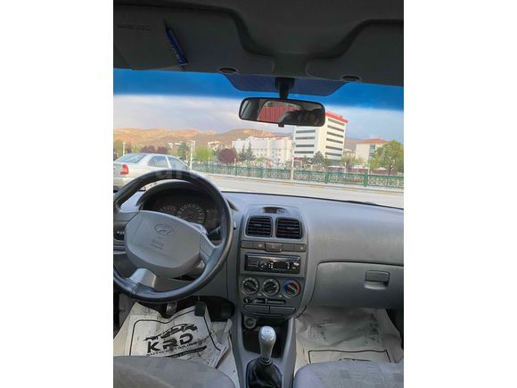 Sahibinden Hyundai Accent 1.3 Admire 2004 Model 