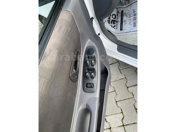 Sahibinden Hyundai Accent 1.3 Admire 2004 Model 