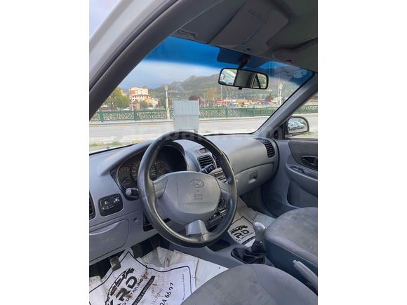 Sahibinden Hyundai Accent 1.3 Admire 2004 Model 