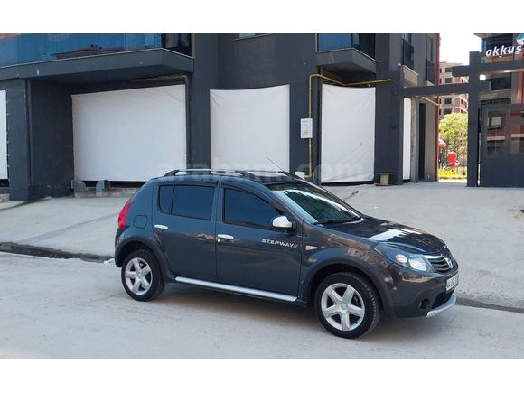 Sahibinden Dacia Sandero 1.5 dCi Ambiance 2012 Model  253.000 km Füme