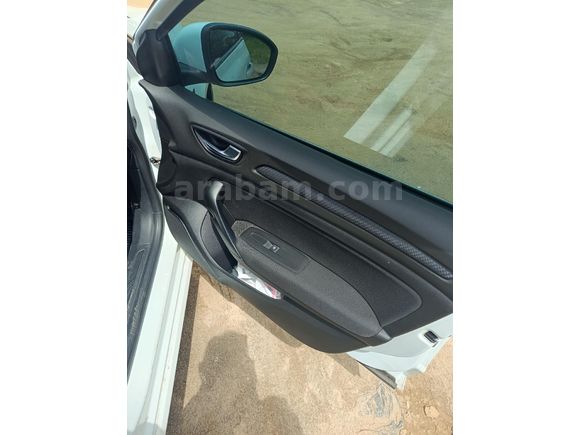 Sahibinden Renault Megane 1.5 Blue DCI Touch 2020 Model