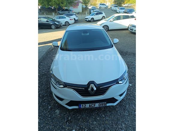 Sahibinden Renault Megane 1.5 Blue DCI Touch 2020 Model