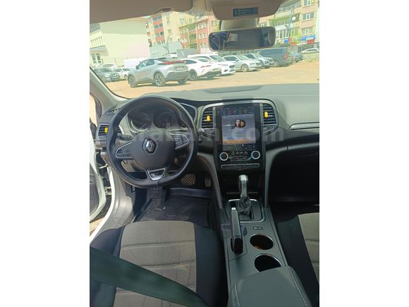 Sahibinden Renault Megane 1.5 Blue DCI Touch 2020 Model