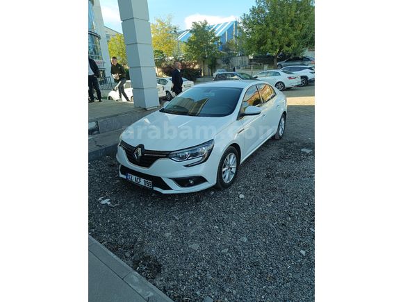 Sahibinden Renault Megane 1.5 Blue DCI Touch 2020 Model