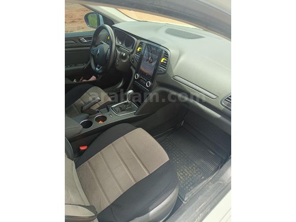 Sahibinden Renault Megane 1.5 Blue DCI Touch 2020 Model
