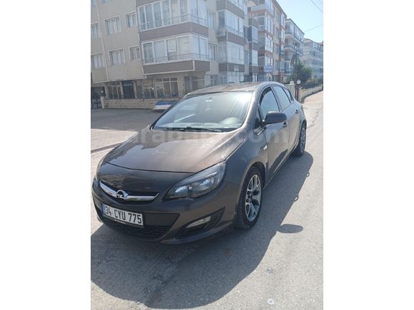 Sahibinden Opel Astra 1.6 Edition 2012 Model
