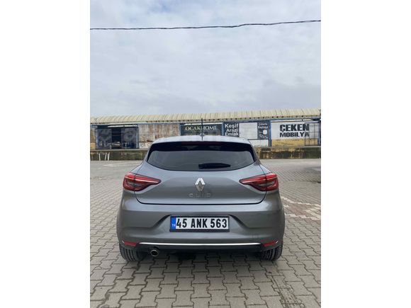 Sahibinden Renault Clio 1.0 TCe Touch 2023 Model 